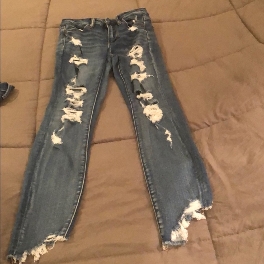 American Eagle distressed Jeans size 2